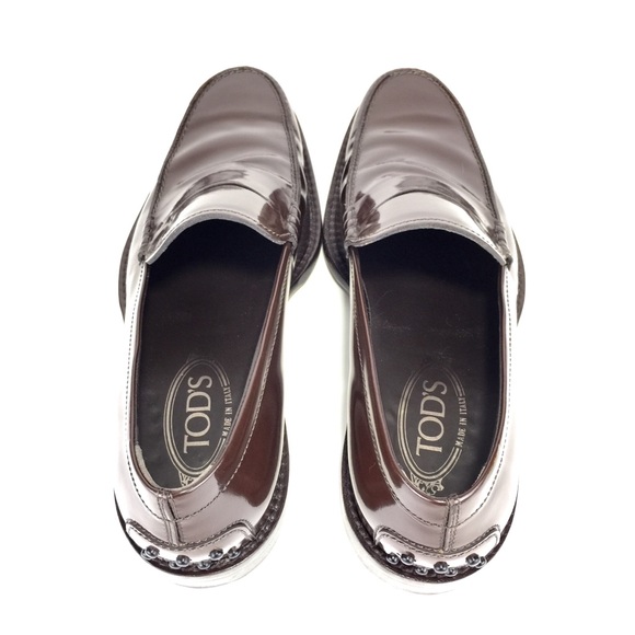 TOD'S Brown Patent Leather Loafers - Picture 12 of 13